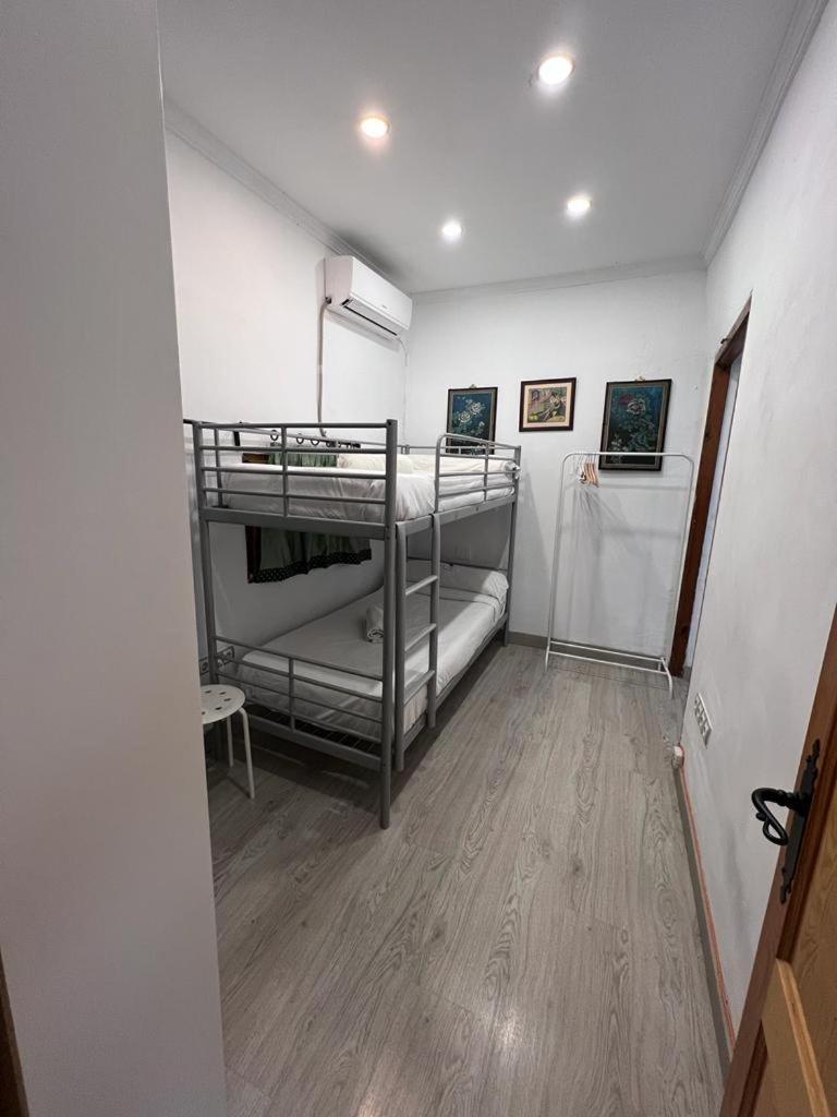 Bbtk Malaga Hostel Ngoại thất bức ảnh