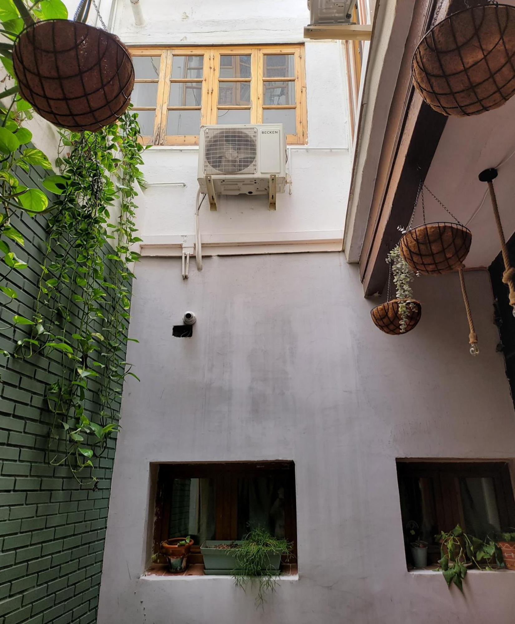 Bbtk Malaga Hostel Ngoại thất bức ảnh